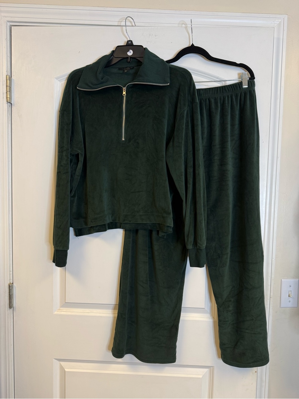House of Harlow 1960 Velour Lounge Pajama Set Green Size L
